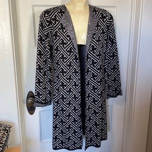 Black & White Hannah geometric sweater coat Topper size medium
